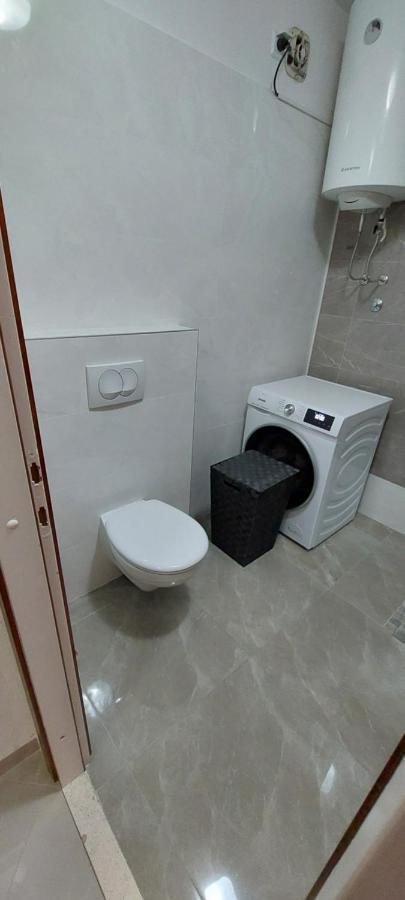 Ferienwohnung Lana Split Exterior foto