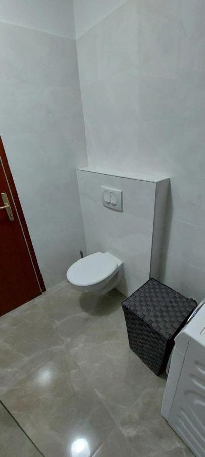 Ferienwohnung Lana Split Exterior foto
